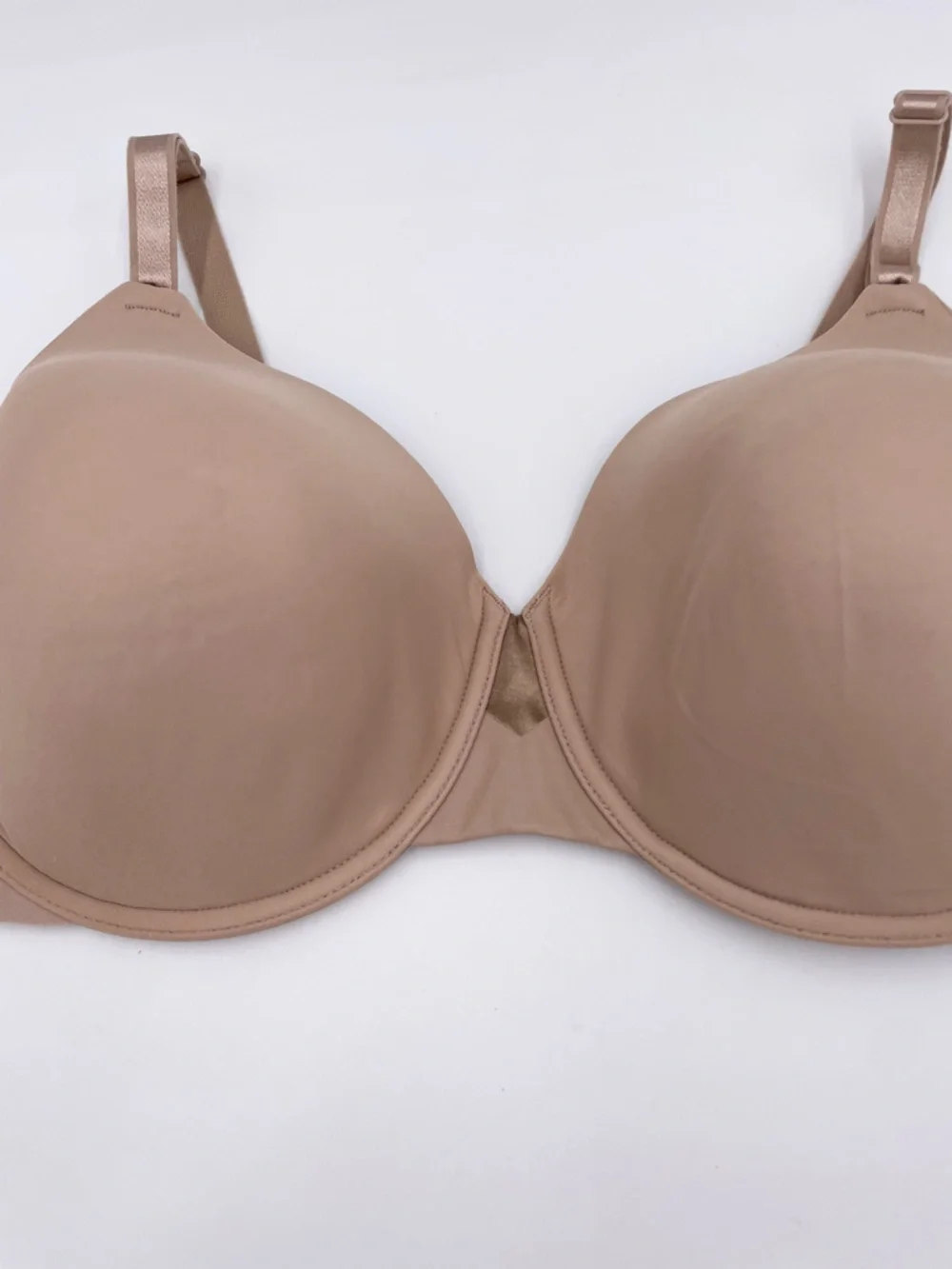 Olga by Warner's No Side Effects Full-Figure Contour Bra Size 40DD Tan GB0561A